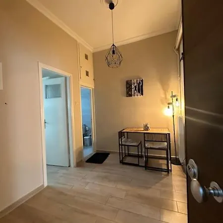 Ζεστή Φωλίτσα Στο Κέντρο. Apartment Athens Exterior photo