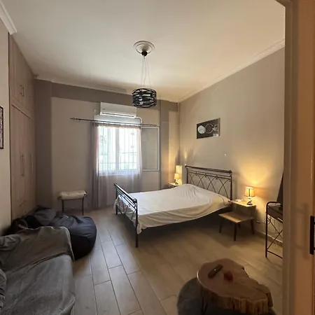 Ζεστή Φωλίτσα Στο Κέντρο. Apartment Athens Exterior photo