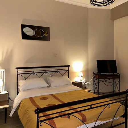 Ζεστή Φωλίτσα Στο Κέντρο. Apartment Athens Exterior photo